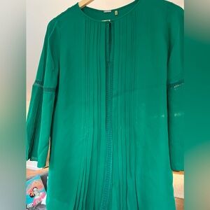 Elie Tahari silk top